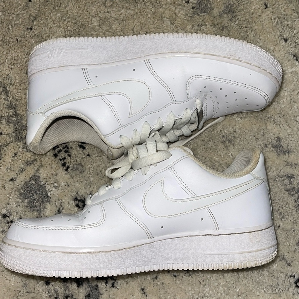 Nike Women's Air Force 1 — Women’s 8.5
